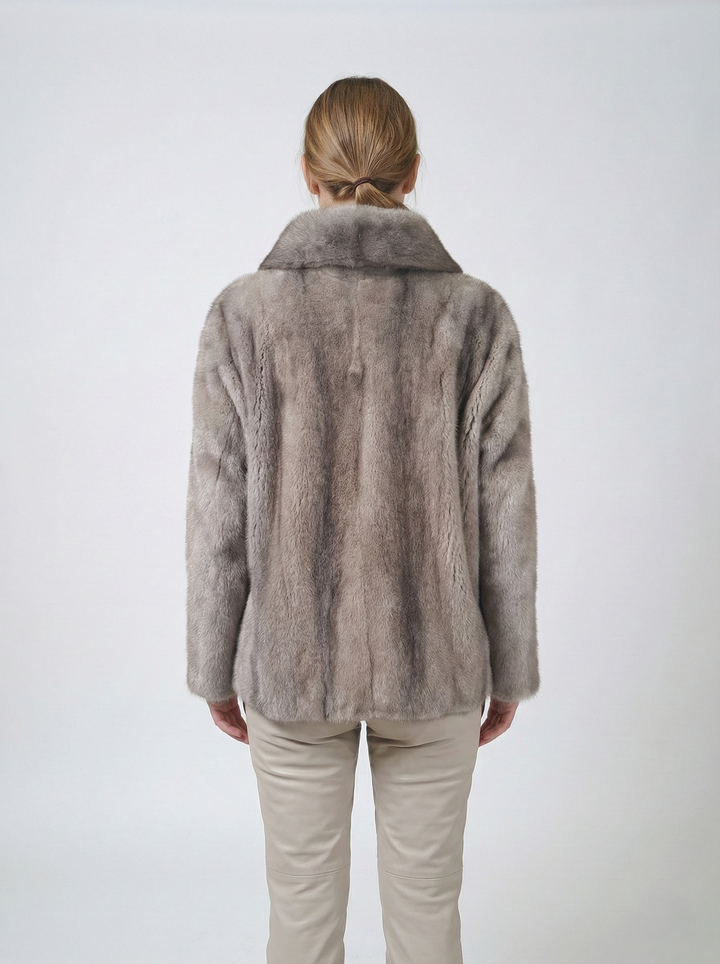 Irene, 65 cm. - Krave - Mink - Damer - Sølvblå