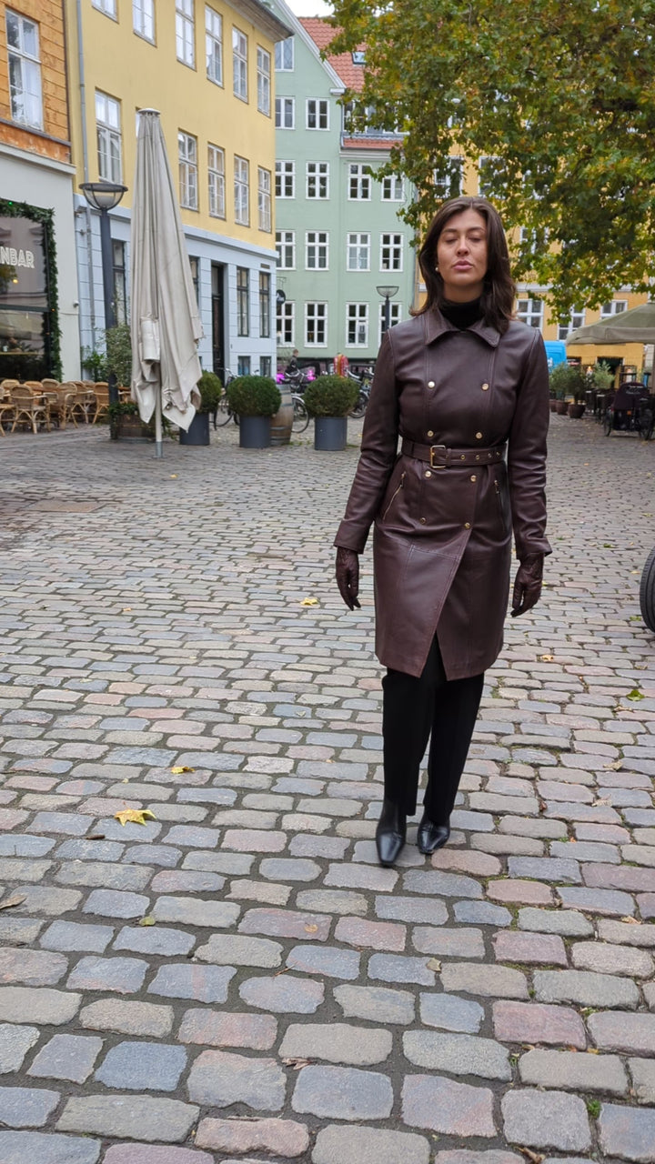 Delaney, 87 cm. - Hette - Seal - Dame - Naturlig