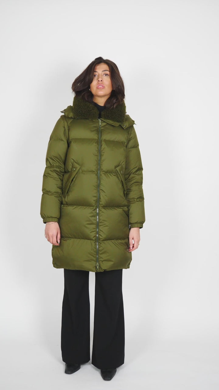 Kannerva, 98 cm. - Untuvatakki/liivi - Naiset - Army Green