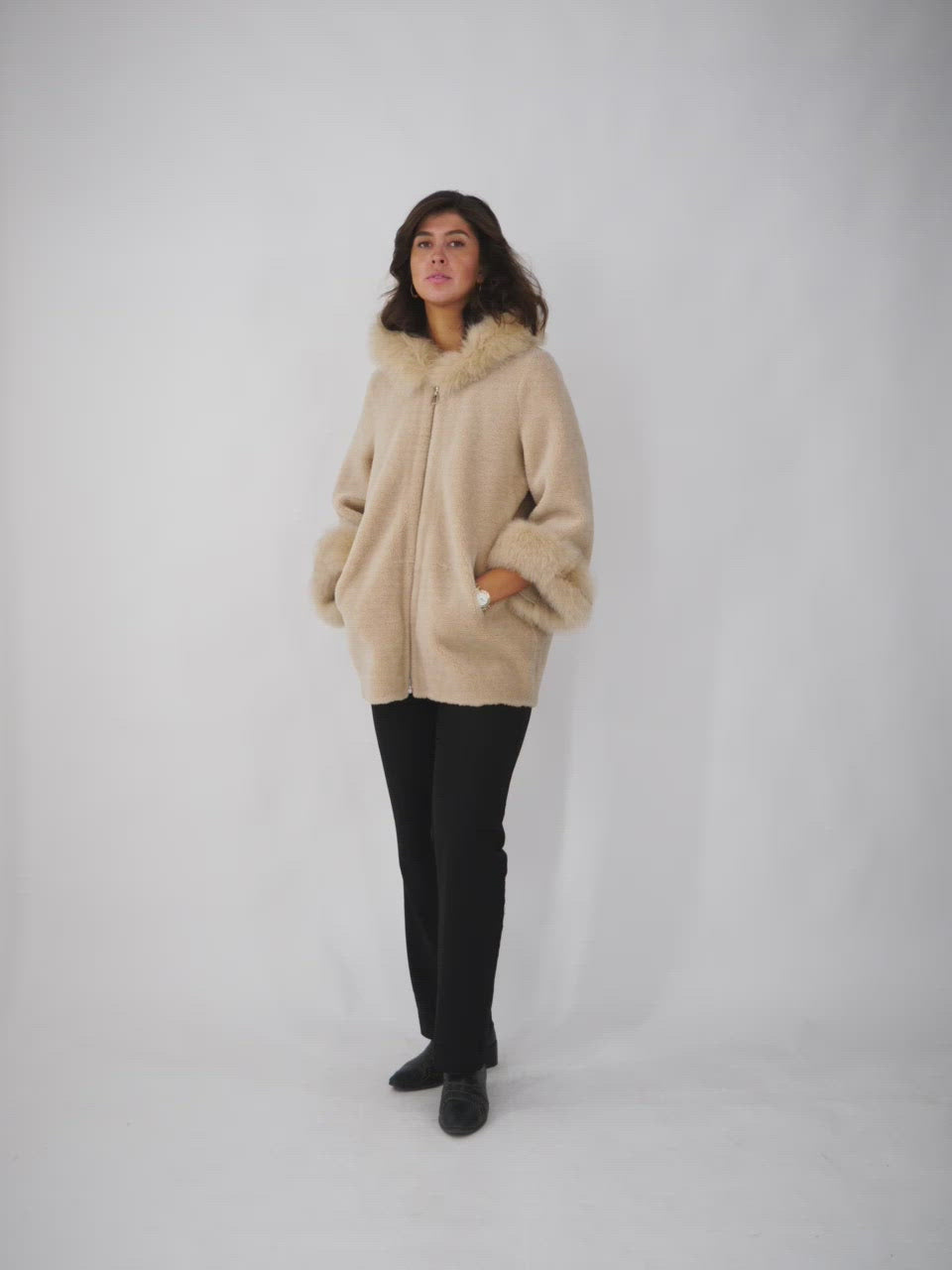 Franciane, 78 cm. - Hætte - Air Wool - Damer - Light Camel
