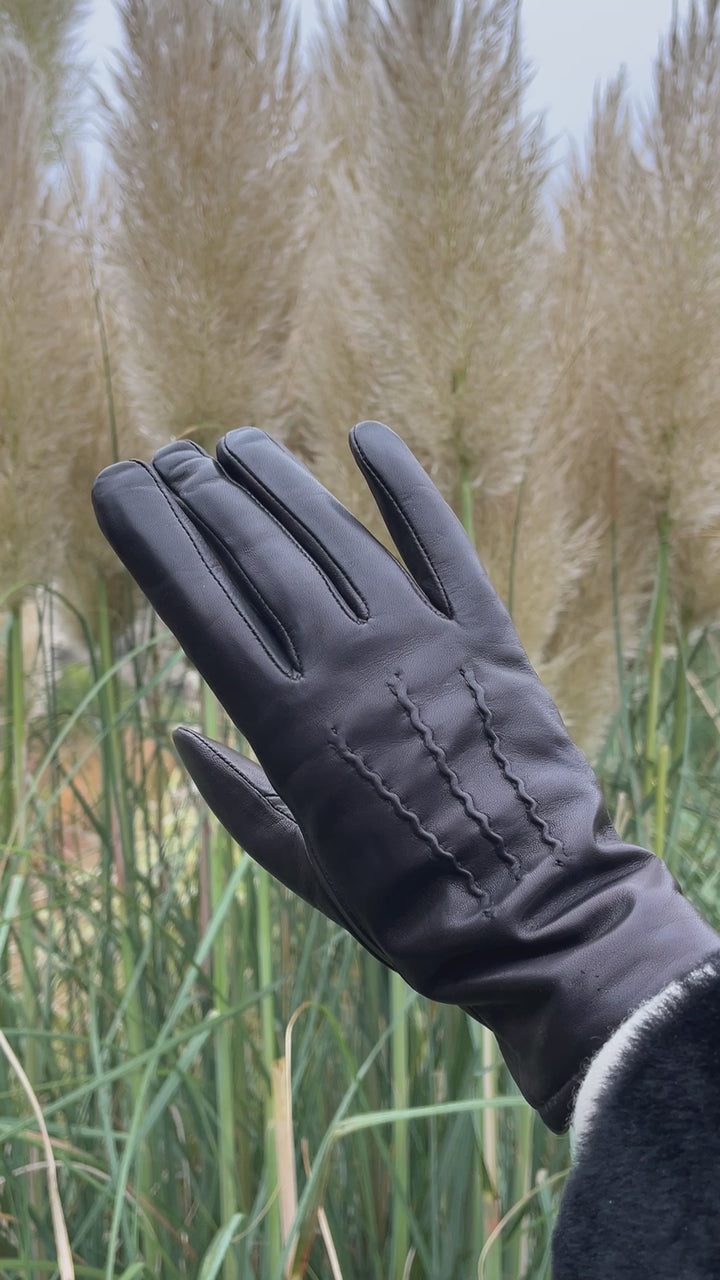 127-W Glove Lamb Slink Leather -Accesories Black