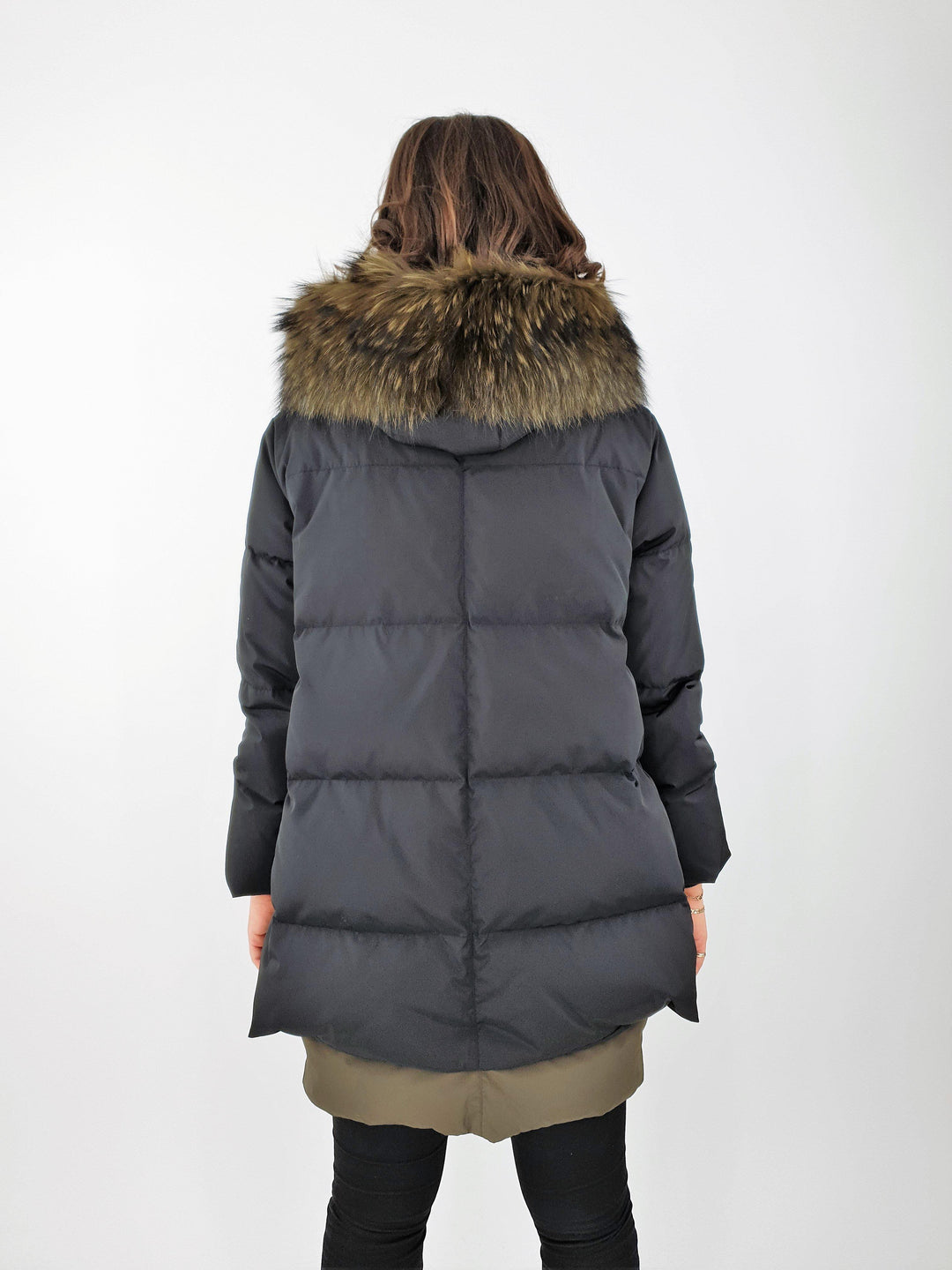 Daciana, 90 cm.  - Down - Damer - Army & Black - Down - Damer - Daciana, 90 cm.  - Down - Damer - Army & Black - Stampe Pels