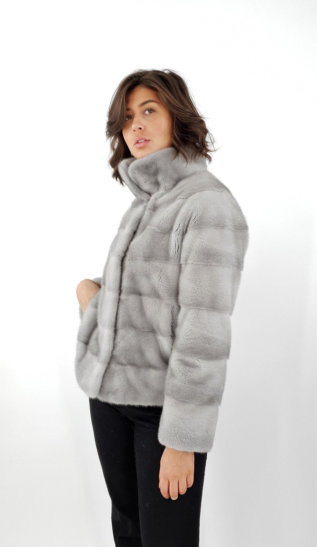 Olise, 60 cm. - Mink - Dames - Saffier - Mink - Dames - Olise, 60 cm. - Nerts - Dames - Saffier - Stampe Pels