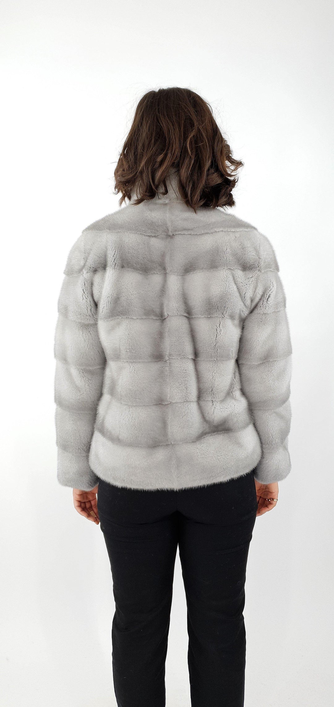 Olise, 60 cm. - Mink - Dames - Saffier - Mink - Dames - Olise, 60 cm. - Nerts - Dames - Saffier - Stampe Pels