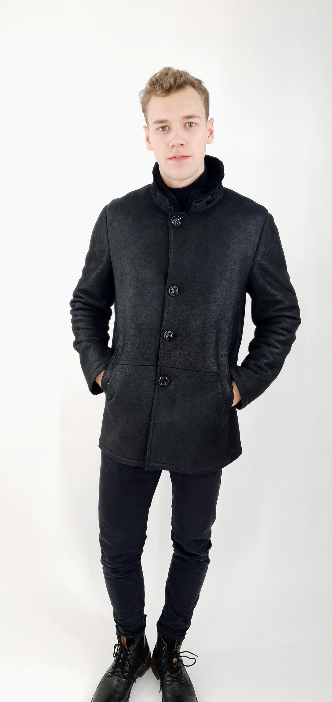 Cooper, 80 cm. - Krave - Nappa Lamb Crack - Man - Sort