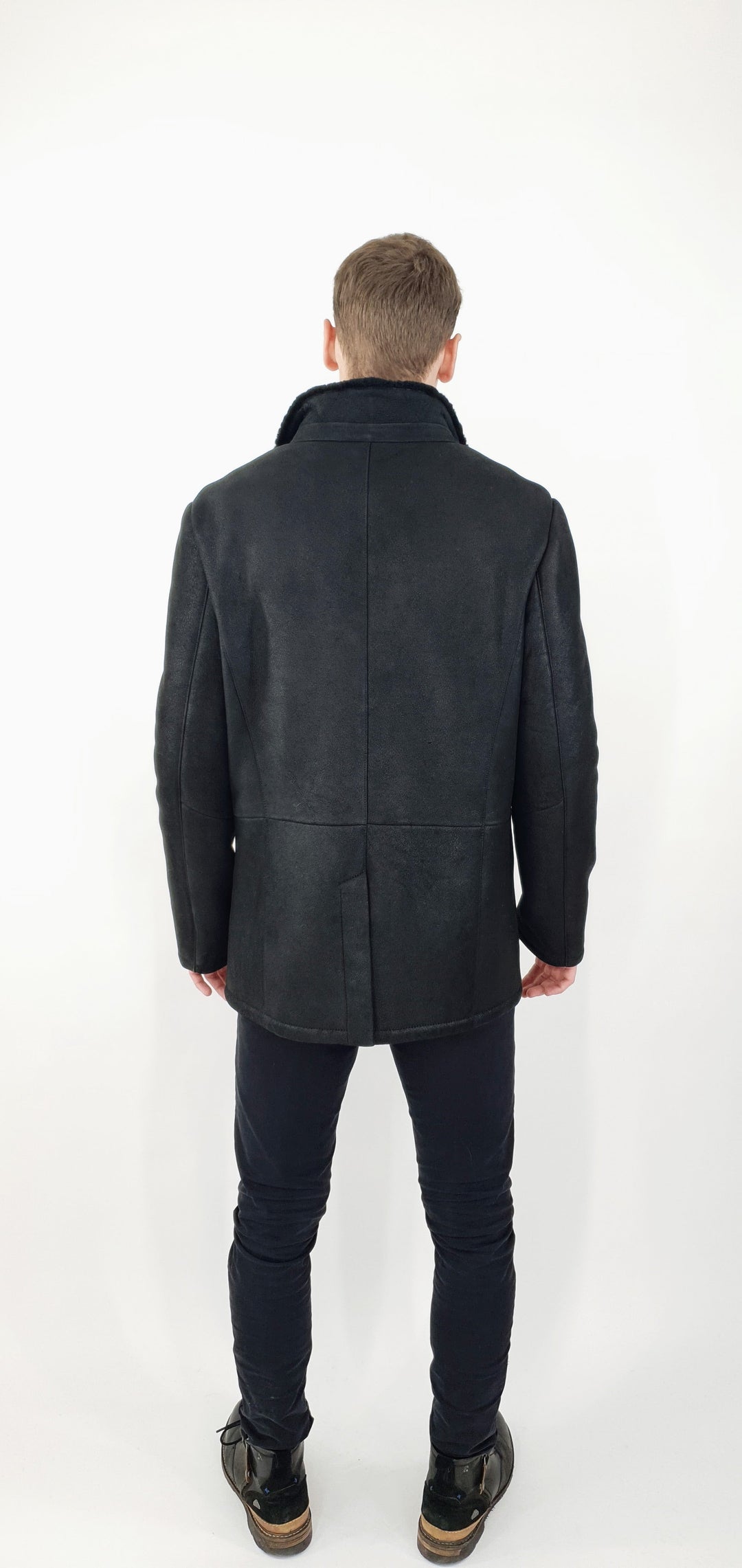 Cooper, 80 cm. - Krave - Nappa Lamb Crack - Man - Sort