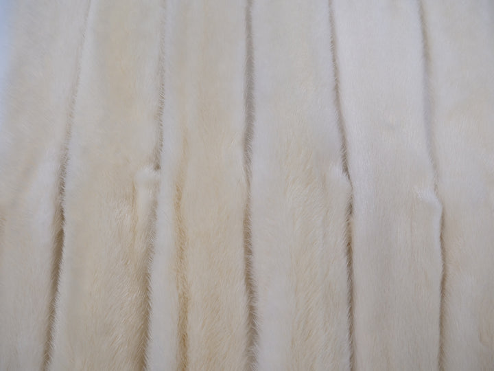 Mink White M. - Kledd Pelshud - Pels