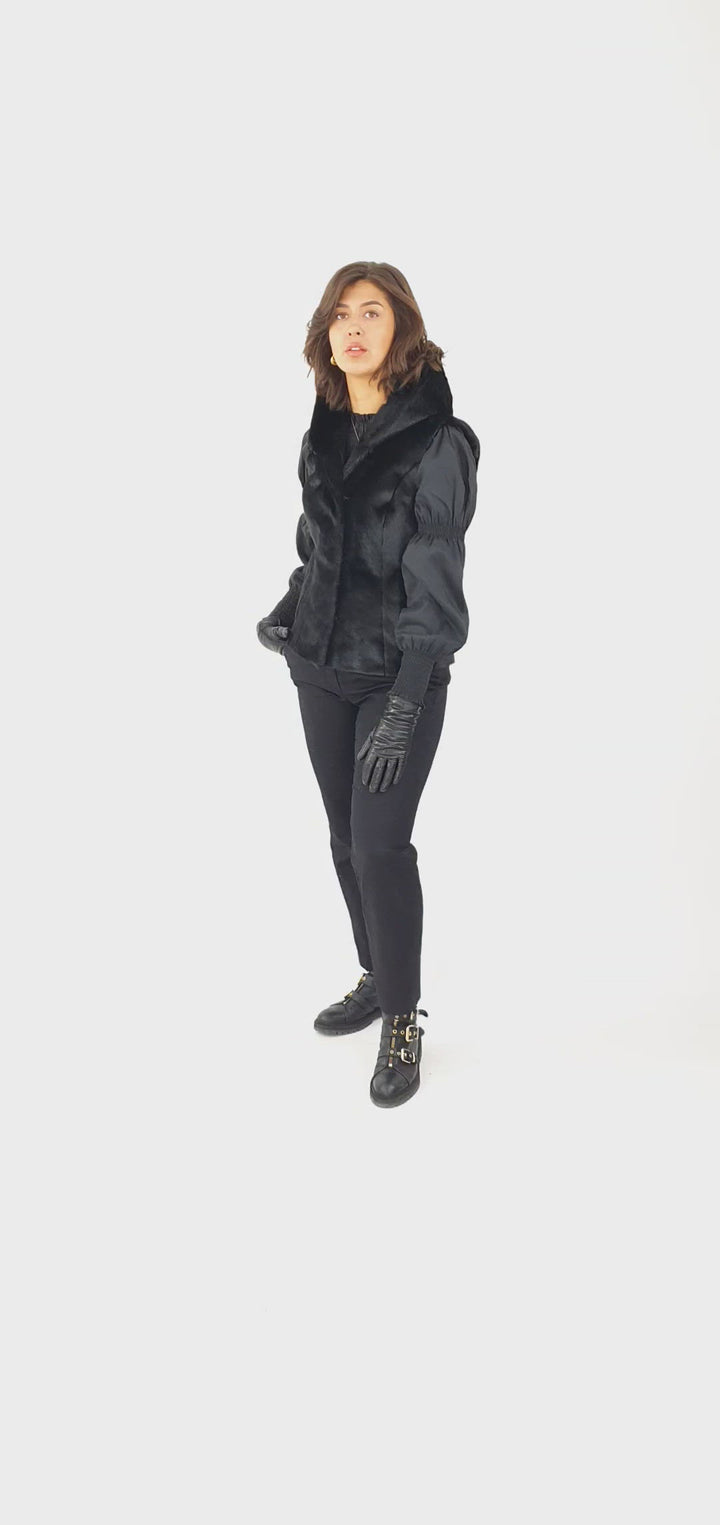 Dorte West, 61 cm. - Hette - Ringsegl (Rings��l) - Dame - Svart / S��l Skinds Pels - Levinsky – Kvinde