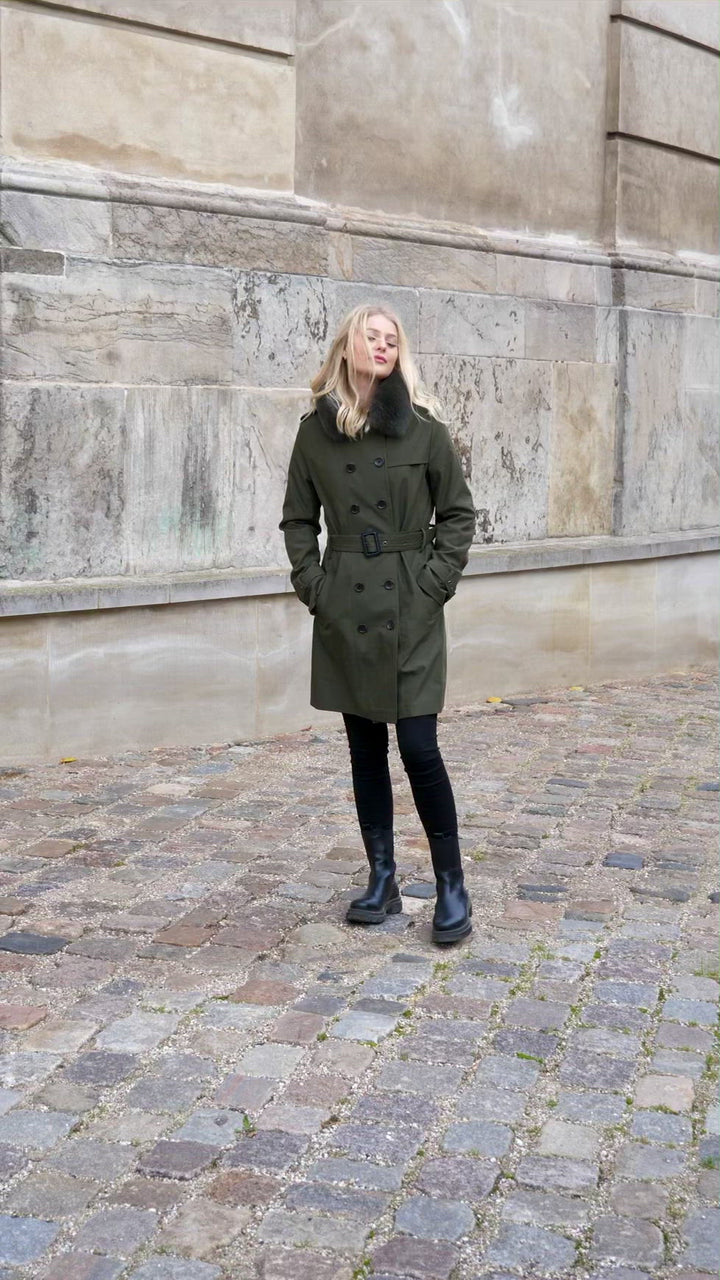 Daisy - Army - Trenchcoat med pelskrave - Damer