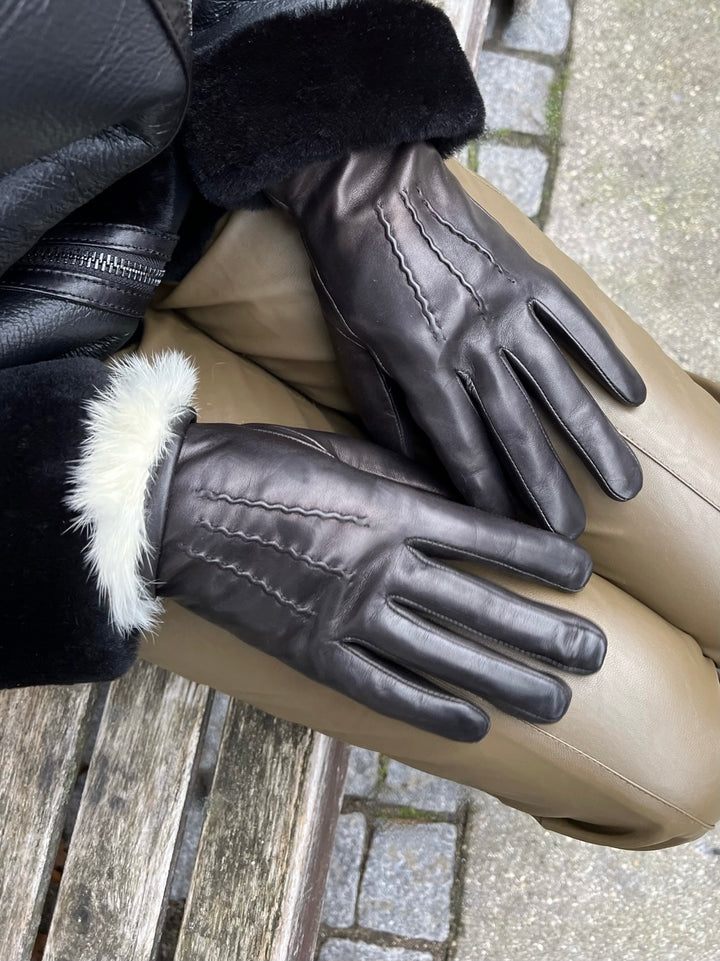 127-W Glove Lamb Slink Leather -Accesories Black