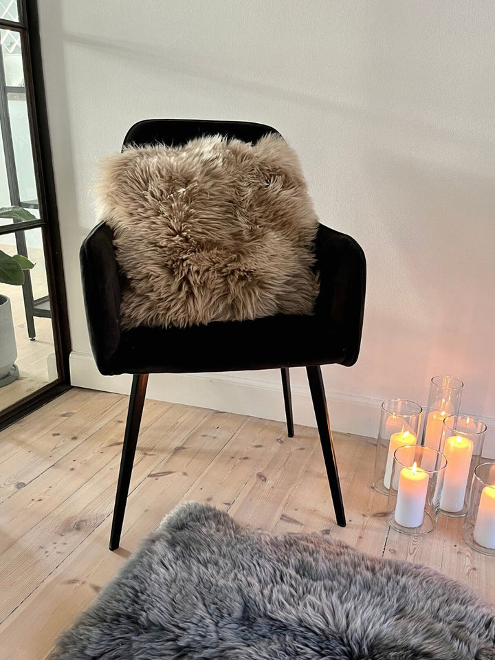 Kussensloop 40*40 cm. - Schapenhuid - Accessoires - Kameel