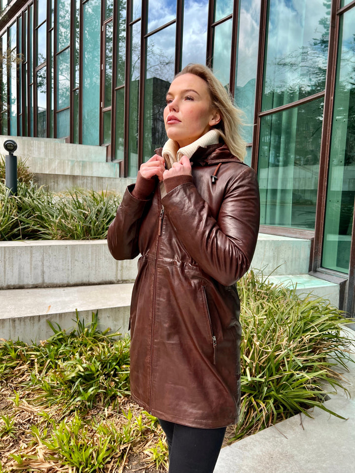 Sienna – Lammlederjacke – Damen – Dunkles Cognac